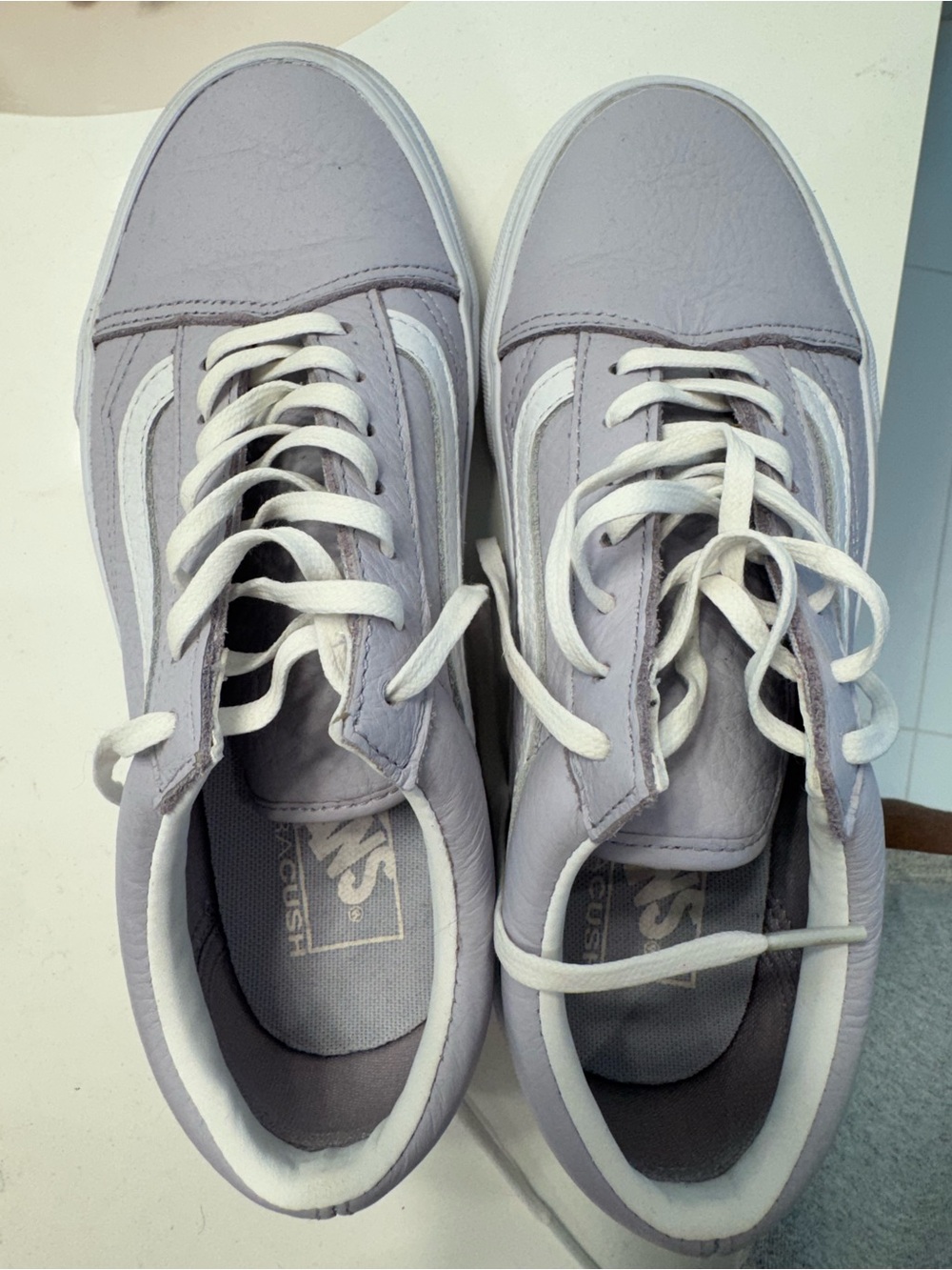 Vans Classic Low-Top Sneakers in Light purple and white